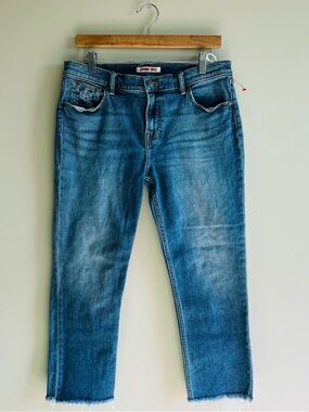 Johnny Was Embroidered The Cropped Boyfriend Jeans Women's 29 Frayed Hem Relaxed